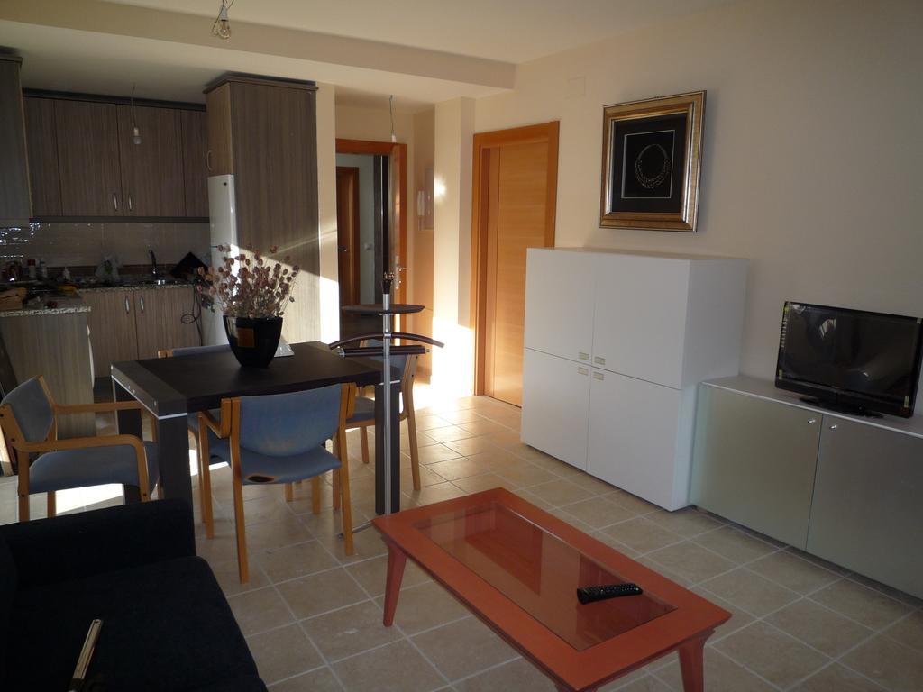 Apartamentos La Covatilla Neila de San Miguel Ngoại thất bức ảnh