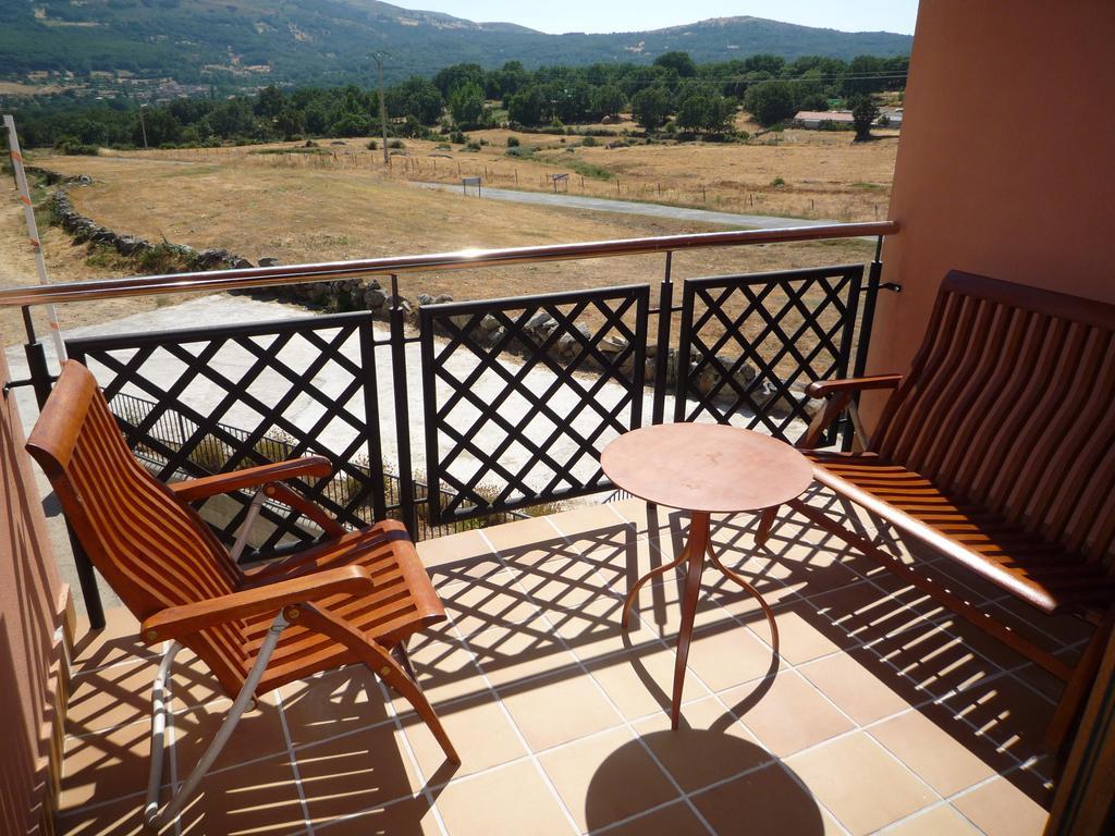 Apartamentos La Covatilla Neila de San Miguel Ngoại thất bức ảnh